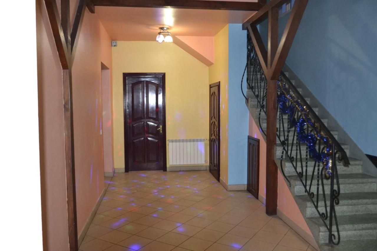 Hotel Rava-Ruska المظهر الخارجي الصورة